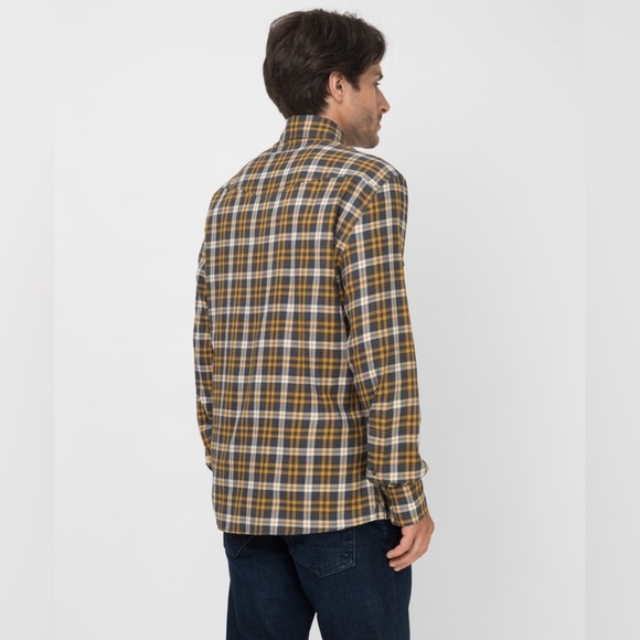 Brunello Cucinelli Plaid Button Up - Picture 2 of 11